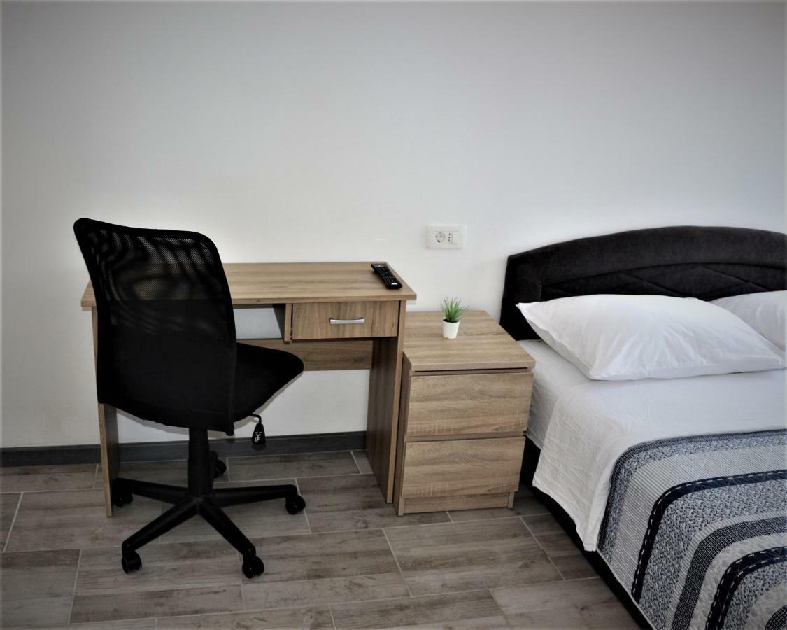 Apartments Mario Malinska Eksteriør billede